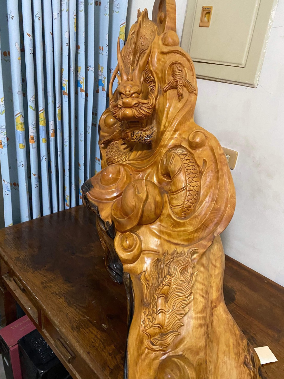 台灣黃檜木 龍雕